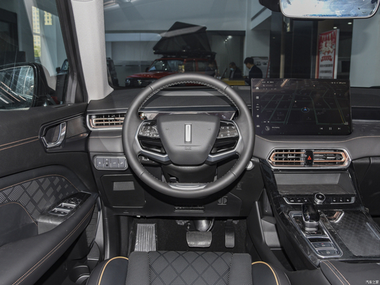 GWM WEY Coffee 02 DHT-PHEV Gas-Hybrid-Elektro-SUV 5 Türen 5 Sitzplätze Stilvolles Erscheinungsbild