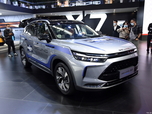 124KW Gesamtmotorleistung Baic Beijing X7 PHEV Plug in Hybrid SUV Auto mit Linken Steuerung