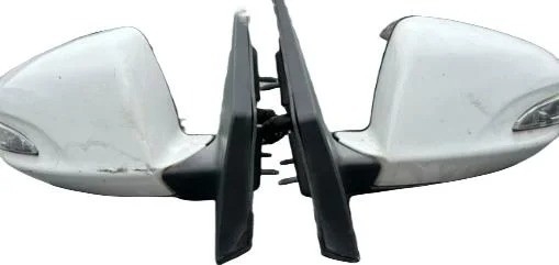Byd E5 Original Auto Ersatzteile Getriebe Batterie Spiegel Licht Schlüssel Stoßdämpfer Tür