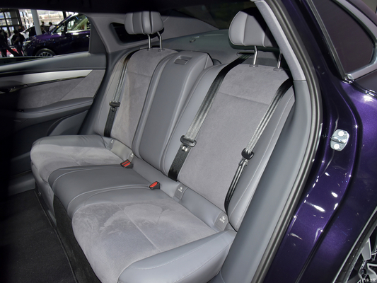 2023 Lantu Dongfeng Voyah Passion Voyah Zhuiguang Phev Plug In Hybrid 4WD Langstreckenfahrzeug