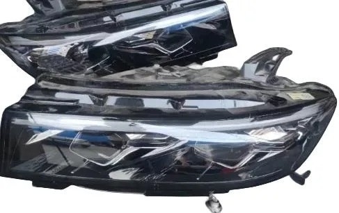 Voyah Dream/Kostenlose Auto-Ersatzteile Scheinwerfer Schwanzlicht Lantu Kostenlose Teile Türschließer