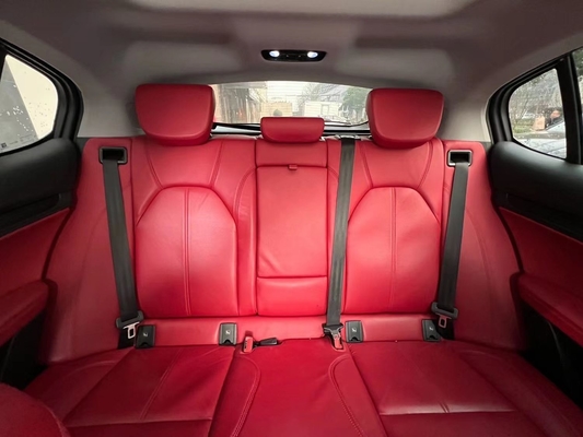 64 Liter Tankkapazität Alfa Romeo Stelvio Q4 Sport SUV in gutem Zustand Höchstgeschwindigkeit 230KM/h