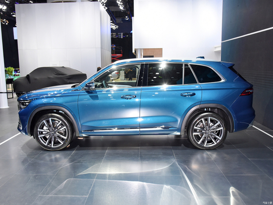 Gelly Geely Monjaro 2.0T 4WD Flaggschiff Benzin SUV mit 2500-3000mm Radstand