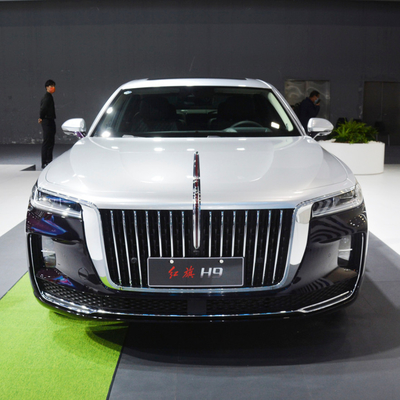 ESC-ausgestattete Hongqi H9 2.0T Limousine Elektrische Rückspiegel und für optimales Fahren