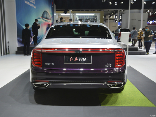 ESC-ausgestattete Hongqi H9 2.0T Limousine Elektrische Rückspiegel und für optimales Fahren