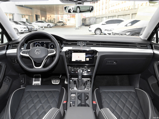 116 kW Gesamtmotorleistung 2022 Magotan Plug-in Hybrid GTE Luxus 4-Türer 5-Sitzer Fahrzeug