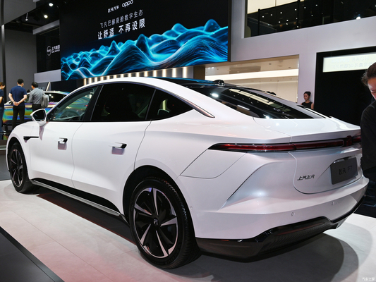2024 Feifan F7 Saic Rising Auto Elektroauto für Erwachsene Höchstgeschwindigkeit 200 KM/h 5 Sitzplätze