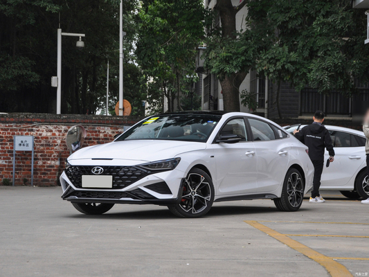 2023 Hyundai Lafesta 270T N Line DLX Luxus 4-Türer Limousine Benzinfahrzeug Linksantrieb 5 Airbags