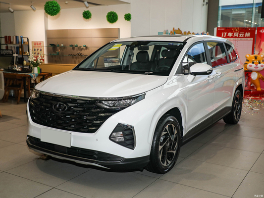 2022 Linkslenker 207T GDi 5-Türer 7-Sitzer MPV Benzinwagen mit Auto-Entertainment-System