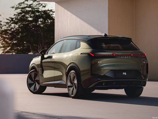 2023 Lynk Co 08 Plug-in Hybrid Long Range PRO SUV 120KM Pure Electric Range auf dem Markt
