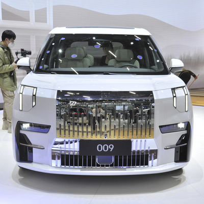 Elektrische Kopilot Sitzanpassung 2022 Geely Zeekr 009 MPV WE ME 702KM 822KM EV Car