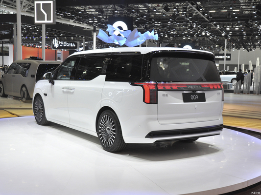 Elektrische Kopilot Sitzanpassung 2022 Geely Zeekr 009 MPV WE ME 702KM 822KM EV Car