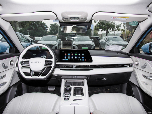 2024 Chery Fengyun A8 Plug-in Hybrid-Elektrofahrzeug mit 106 km reiner elektrischer Reichweite