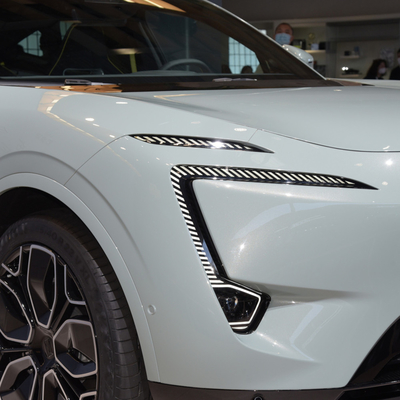 Schnell aufladen Links Antrieb Changan Huawei Avatr 11 Elektroauto EV SUV Fahrzeug Crossover
