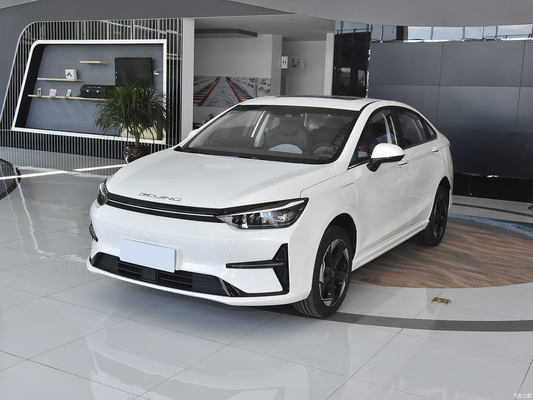 Peking EU5 PLUS R500 Elektrolimousine mit 416 km Reichweite und 120 kW Gesamtmotorleistung