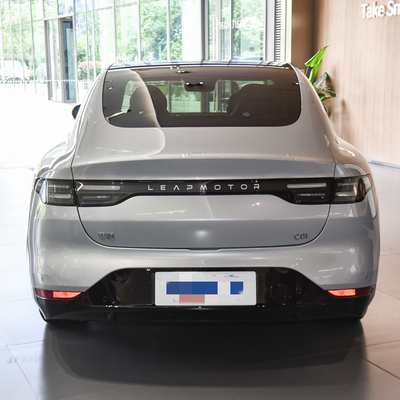 Große Raum Leapmotor C01 EV Autos Carro Electrico Para Erwachsene mit und R18 Reifen Größe