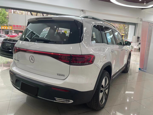 Mercedes Ben Chi EQB 260 Elektroauto Automobil SUV 5 Türen 5 Sitzplätze Vierradantrieb