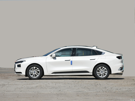 Automatische Klimaanlage Ford Mondeo 2023 ECO Boost 180 Shuya Limousine Benzinfahrzeug Euro VI