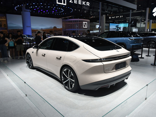 2023 Weilai Nio ET5 560KM 75KWh Touren Elektroauto Hochgeschwindigkeits-Luxuslimousine für Bedürfnisse