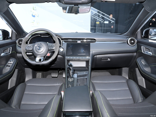 2023MG6 1.5T XLINE 5-Türer 5-Sitzer Hatchback Benzinwagen mit 5 Airbags Hergestellt