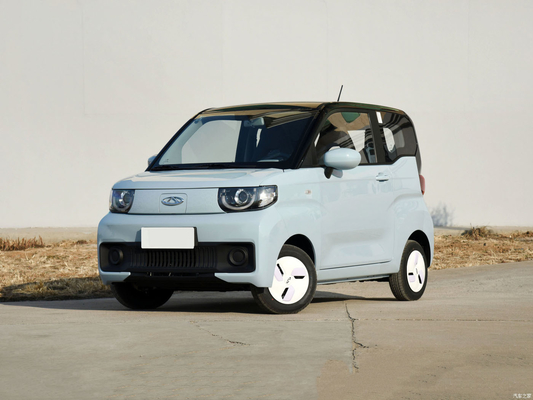 Chery QQ Eiscreme EV Mini Elektroauto 3 Türen 4 Sitzplätze Höchstgeschwindigkeit 100 KM/h für Erwachsene
