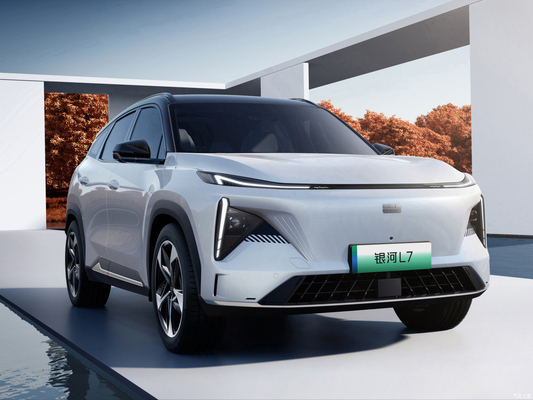 2023 Geely Galaxy L7 Hybrid 1.5T PHEV SUV Fahrzeug mit CLTC von 90 km und Elektro-Treibstofftyp