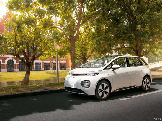 Linksfahrer Mini Ev Hatchback Wuling Baojun Cloud Yunduo Reiner Elektroauto Viertürer Fünf-Sitzer