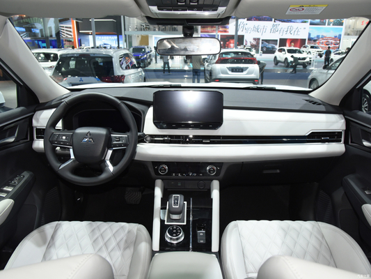 Elektrisches Lenksystem 2023 Mitsubishi Outlander 1.5T Allradantrieb Zunyao SUV