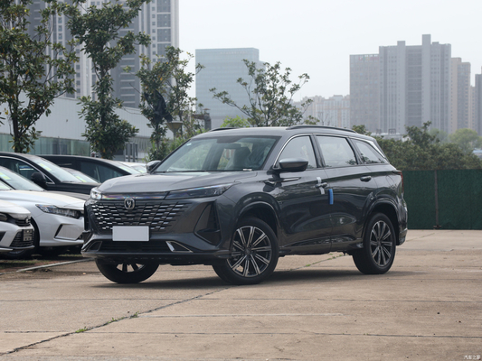 2023 Third-Generation Chang'an Gasolinacs75PLUS Automatischer Luxus-SUV mit Turbo 1.5T-Motor