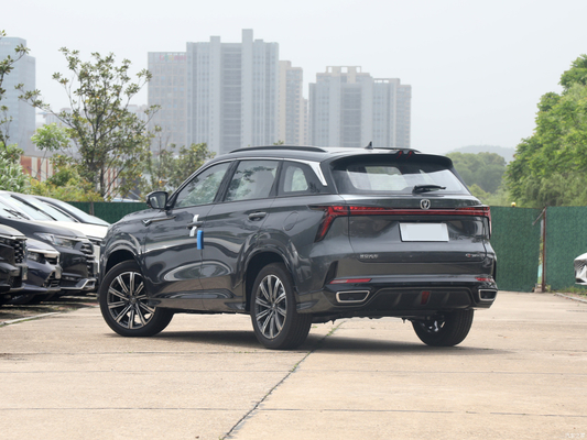 2023 Third-Generation Chang'an Gasolinacs75PLUS Automatischer Luxus-SUV mit Turbo 1.5T-Motor