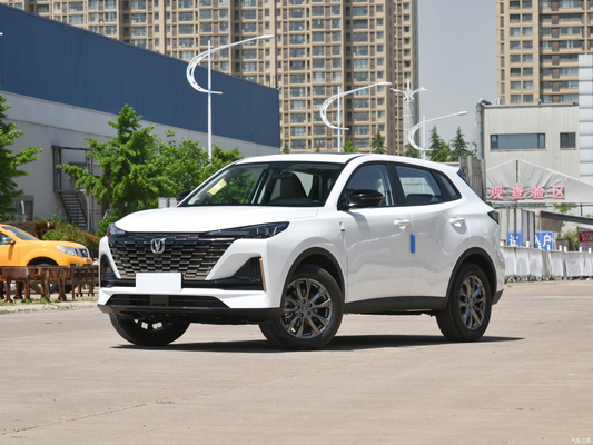 Berührungsbildschirm und LED-Taglicht 2023 Chang'an CS55PLUS 1.5T DCT Jugend Version SUV