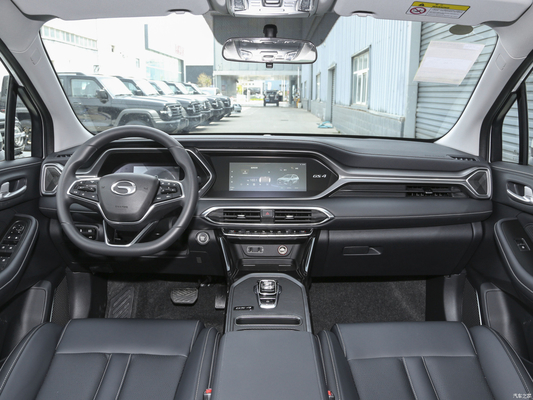 Gefertigt 2023 GAC Trumpchi GS4 Benzin SUV mit automatischer Klimaanlage und Touchscreen