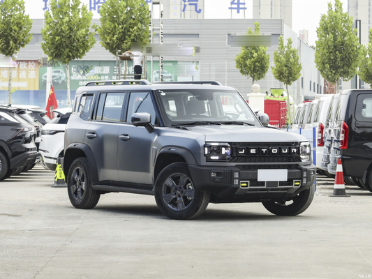JETOUR Traveler 2023 1.5T PRO 2WD 5 Türen 5 Sitzplätze 360° Rücksichtskamera Parken