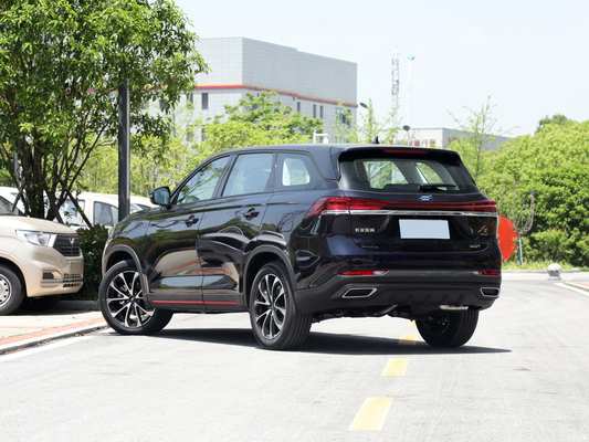 5 Türen 5 Sitz SUV 2023 Changan Oshan X7 Plus Gaswagen mit 4730*1870*1720mm Abmessungen