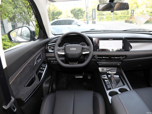 5 Türen 5 Sitz SUV 2023 Changan Oshan X7 Plus Gaswagen mit 4730*1870*1720mm Abmessungen
