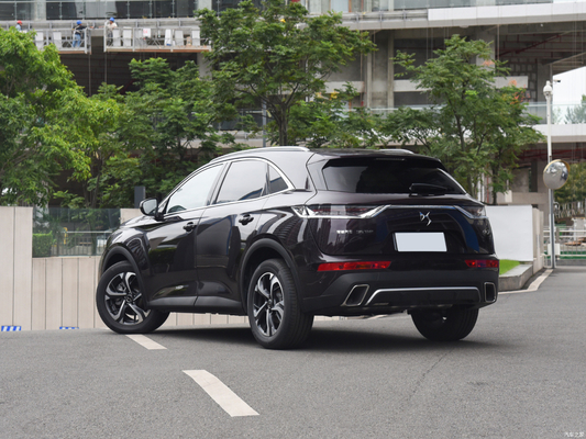 2022DS7 35T HP Montmartre 10th Anniversary SUV mit Linkslenkung und Leistung