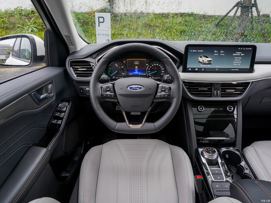Ford Escape Energy EV PH Plug-in Hybrid 5 Türen 5 Sitzplätze 125 kW Gesamtmotorleistung perfekt