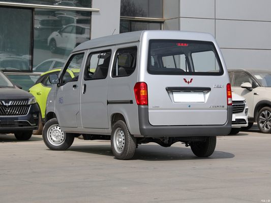 75 kW Gesamtmotorleistung 2023 Wuling VAN Linksfahrer mit 5 Sitzplätzen und seitlicher Schiebetür