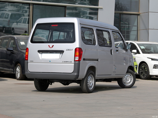 75 kW Gesamtmotorleistung 2023 Wuling VAN Linksfahrer mit 5 Sitzplätzen und seitlicher Schiebetür
