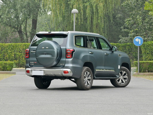 BAIC BJ60 2.0T Großraum Off-Road SUV mit 5 Sitzplätzen und großem Platz