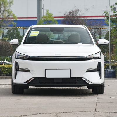 Geely Galaxy L6 2023 60km Hybrid PLUS Limousine als Bild 1.5T Elektroauto für CLTC 60k