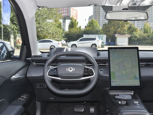 Kraftstoffart Hybrid Changan A05 Plug-in Hybridfahrzeug 5 Sitzplätze Drei Boxen 2024