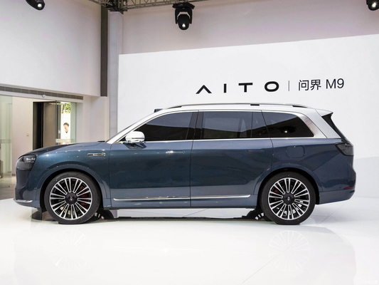 Fahren auf der linken Seite AITO M9 2023 Modell 630 km reine elektrische Reichweite 5-Tür 6-Sitzer SUV