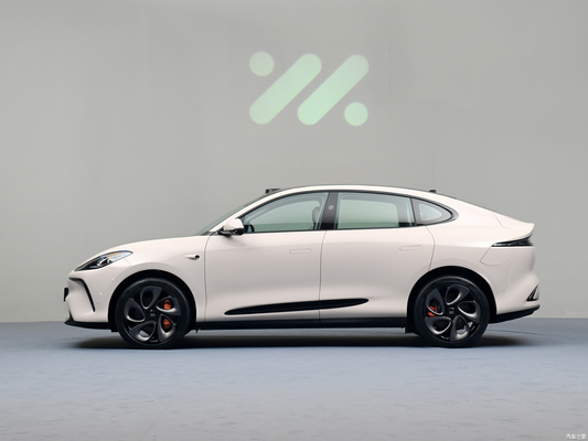 2023 IM LS6 MAX Super Performance Elektroauto 702KM Super Long Range und Sitzplätze für 5