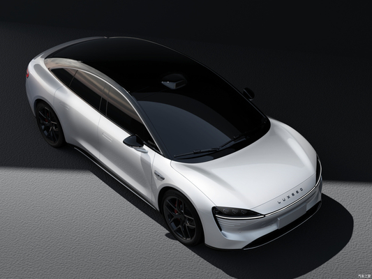 210 KM/h Höchstgeschwindigkeit Huawei Chery LUXEED S7 Elektrische Auto Limousine 4 Tür 5 Sitz Hybrid