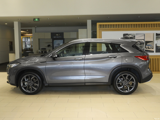 2024 INFINITI QX50 2.0T Touchscreen Pilot-Version mit maximalem Drehmoment von 400-500Nm