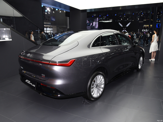 520KM CLTC Linkslenker 2024 Hycan A06 PLUS reiner Elektro-Luxuswagen für Leistung