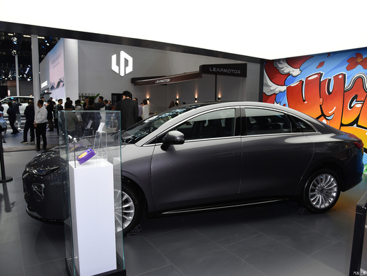 520KM CLTC Linkslenker 2024 Hycan A06 PLUS reiner Elektro-Luxuswagen für Leistung