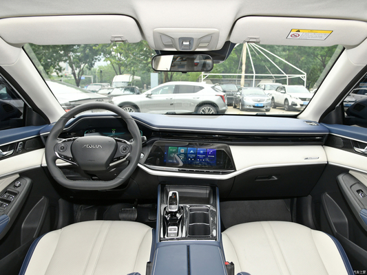 Ein elektrisches, mit einem Schlüssel angehobenes Heckfenster Dongfeng Max 2024 Hybrid 1.5T für Leistung