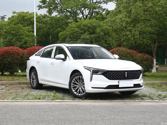 2022 Bestune B70 Pentium B70 1.5T Automatic Enjoyment Hatchback Ein Leistungsniveau